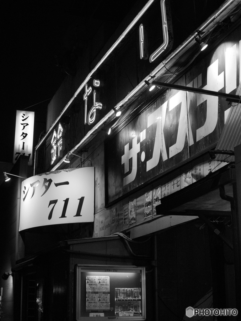 1512B7EC-DE63-4905-AF21-8301E9285D02