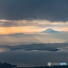 富士山と光