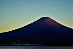 夏の夕刻のコントラスト１