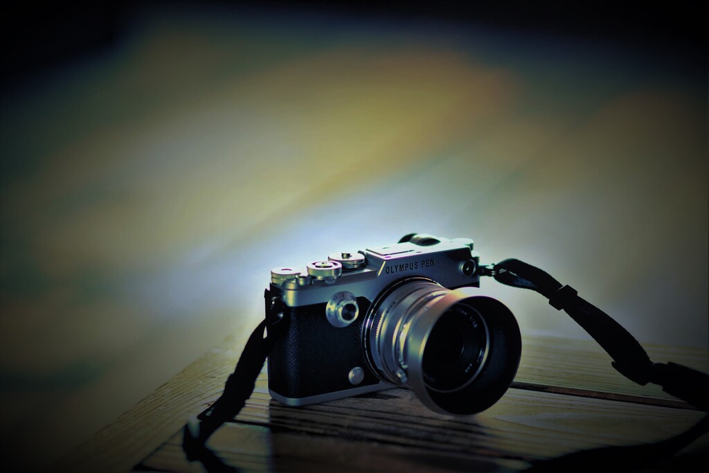 オリンパス　Pen-F