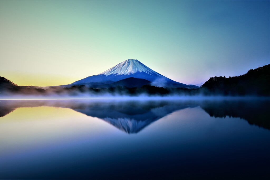 毛嵐の水平線