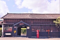 フォトジェニックな駅舎２　下泉駅