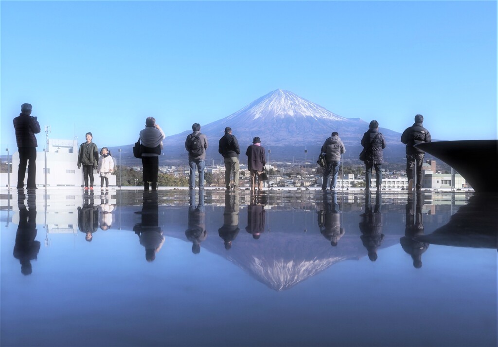 似て非なるモノ－富士山世界遺産せんたっぱら