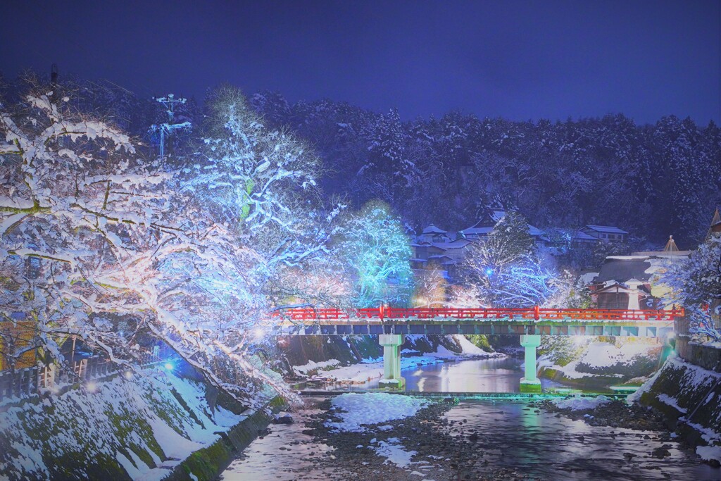 ♬イルミネーション２　（白の古都）