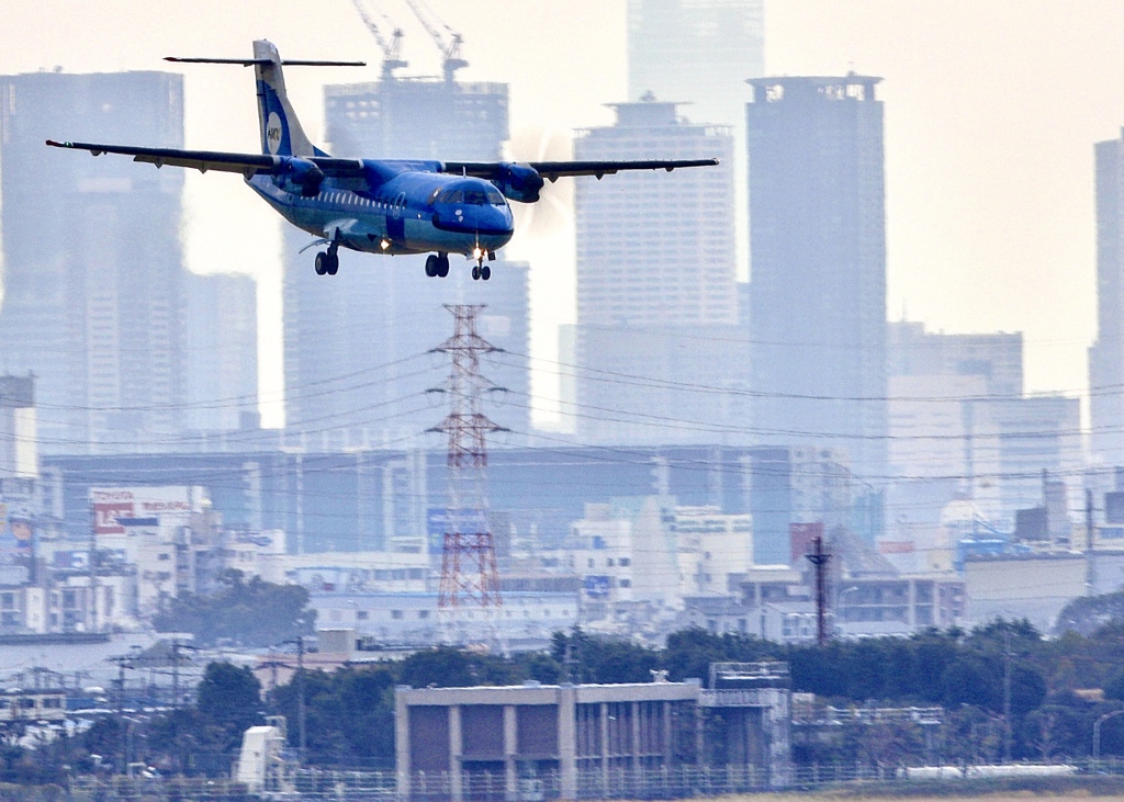 伊丹空港展望デッキにて