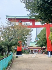 尼崎えびす神社さんの巨大な鳥居