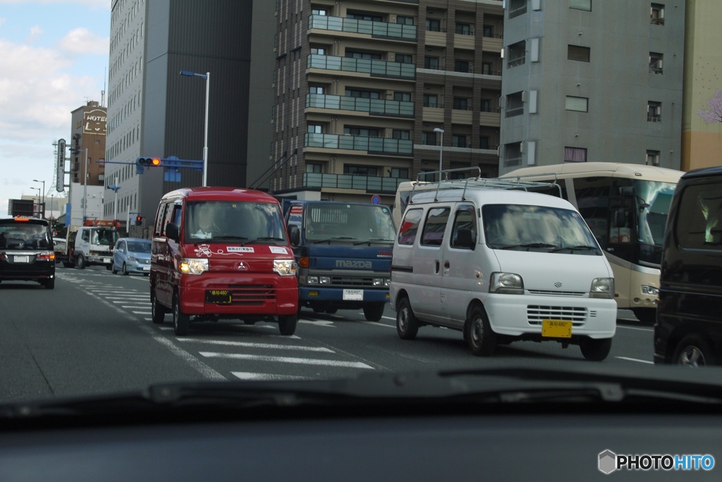 年賀状①　配送車