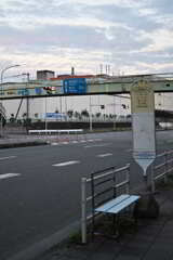 横須賀57km・横浜33km