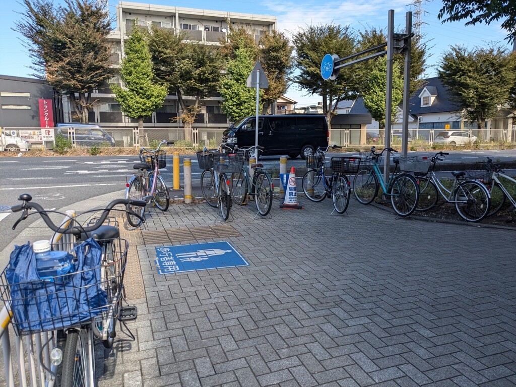 駐輪禁止・・・