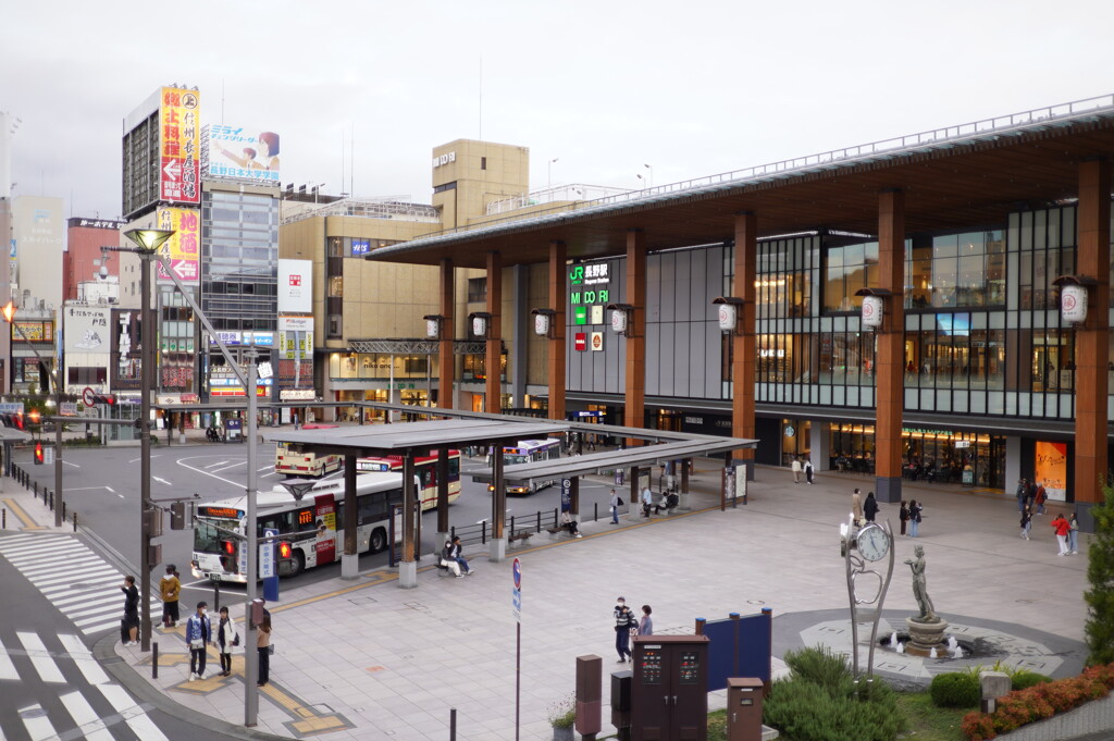 長野駅・善光寺口