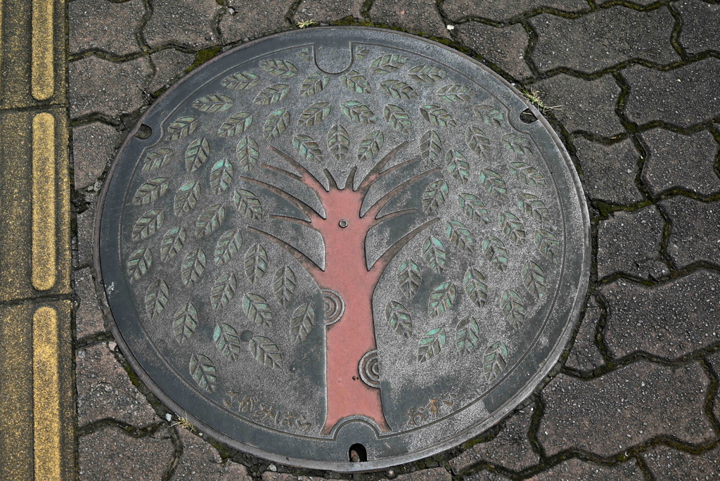 マンホール