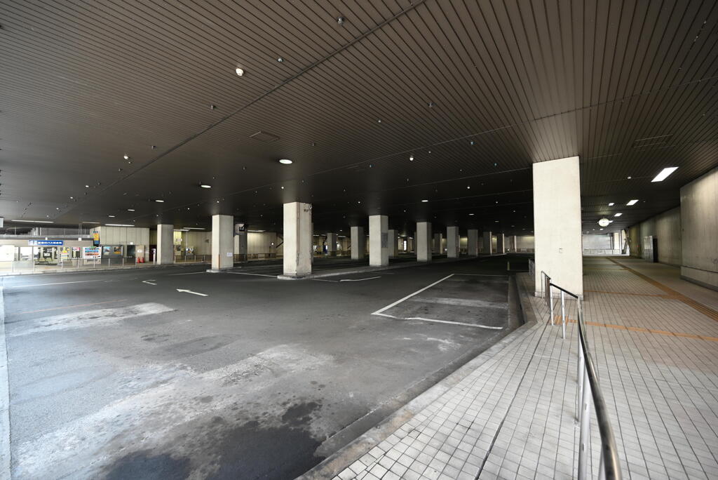 相模大野・バスターミナル