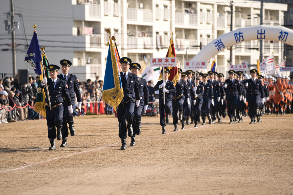 勇ましき行進