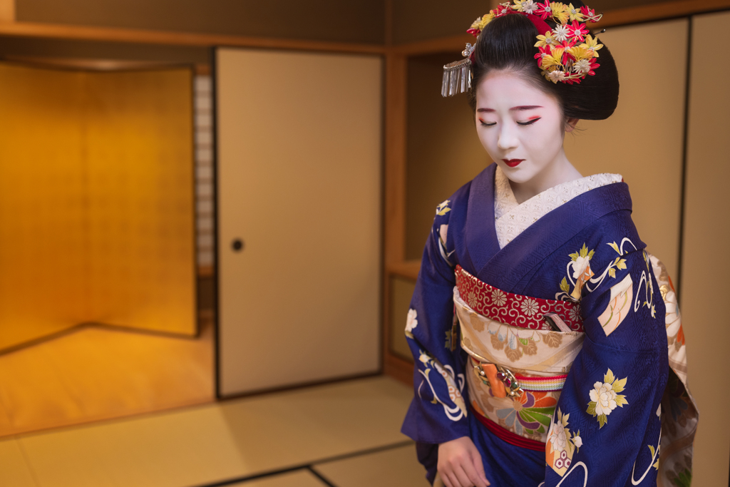 然りげに