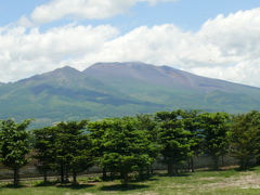 新緑の浅間山