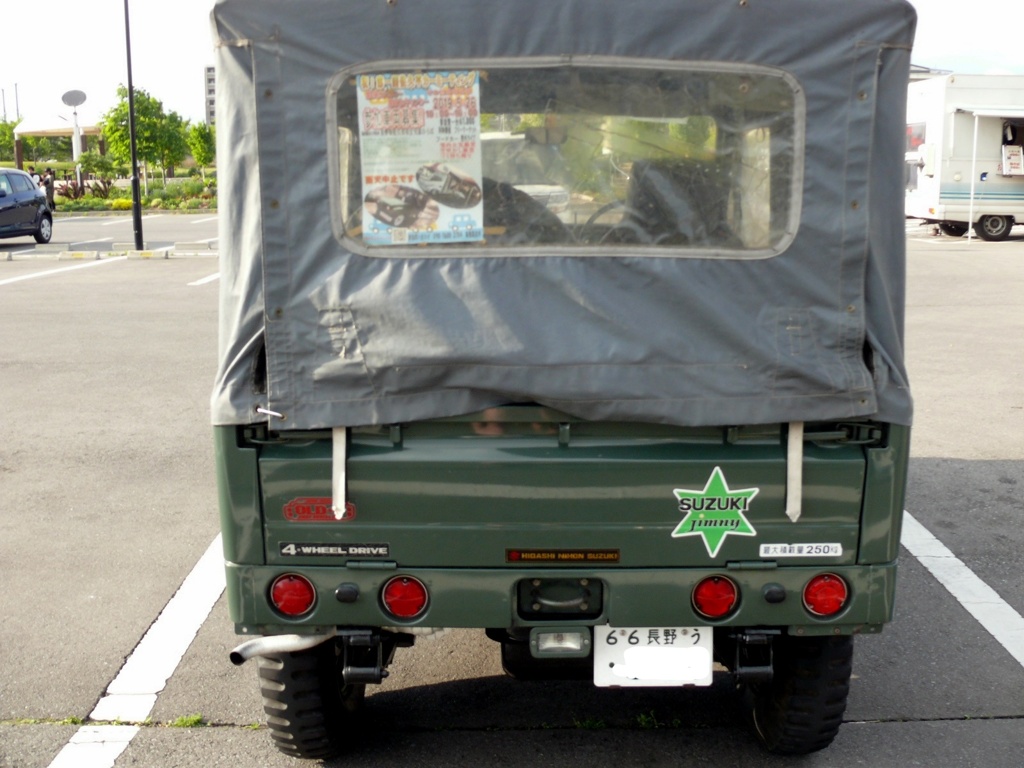 P1070055 - コピー_LI