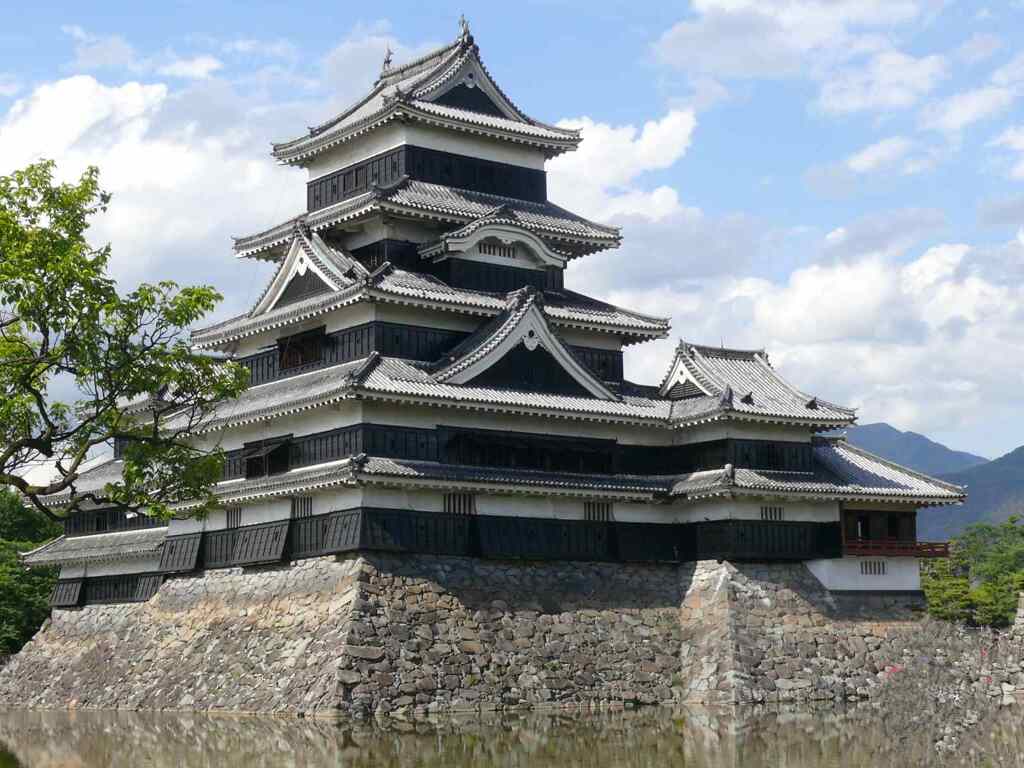 松本城