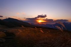 夕暮れの曽爾高原