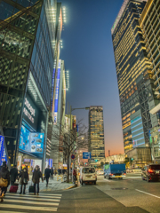 八重洲口の夕暮れ