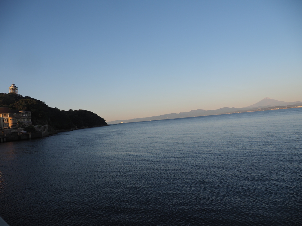 江ノ島からの朝富士