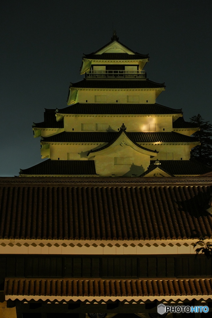 ライトアップ消灯後　会津若松城
