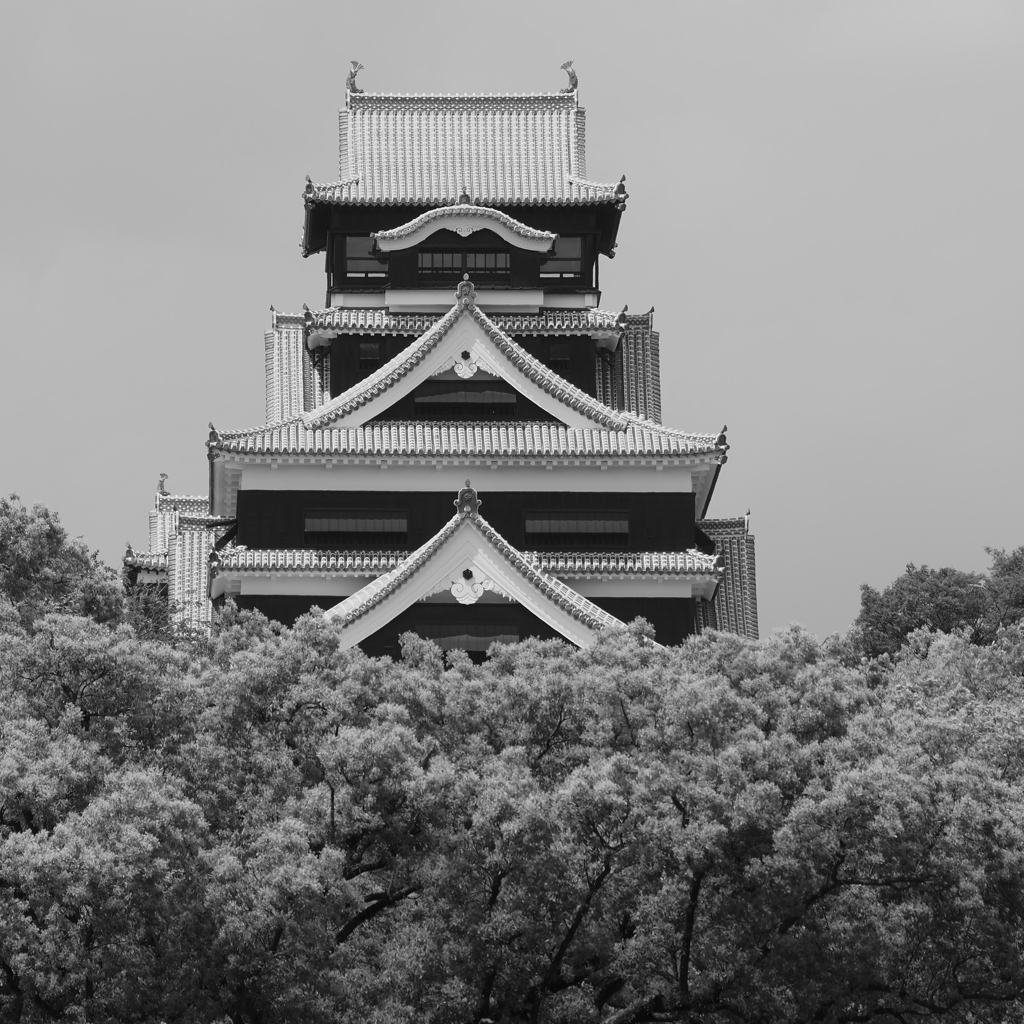 修復完了　熊本城大天守