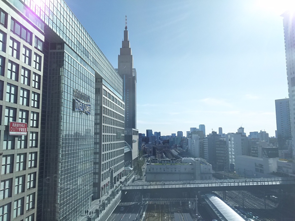 新宿バスタより