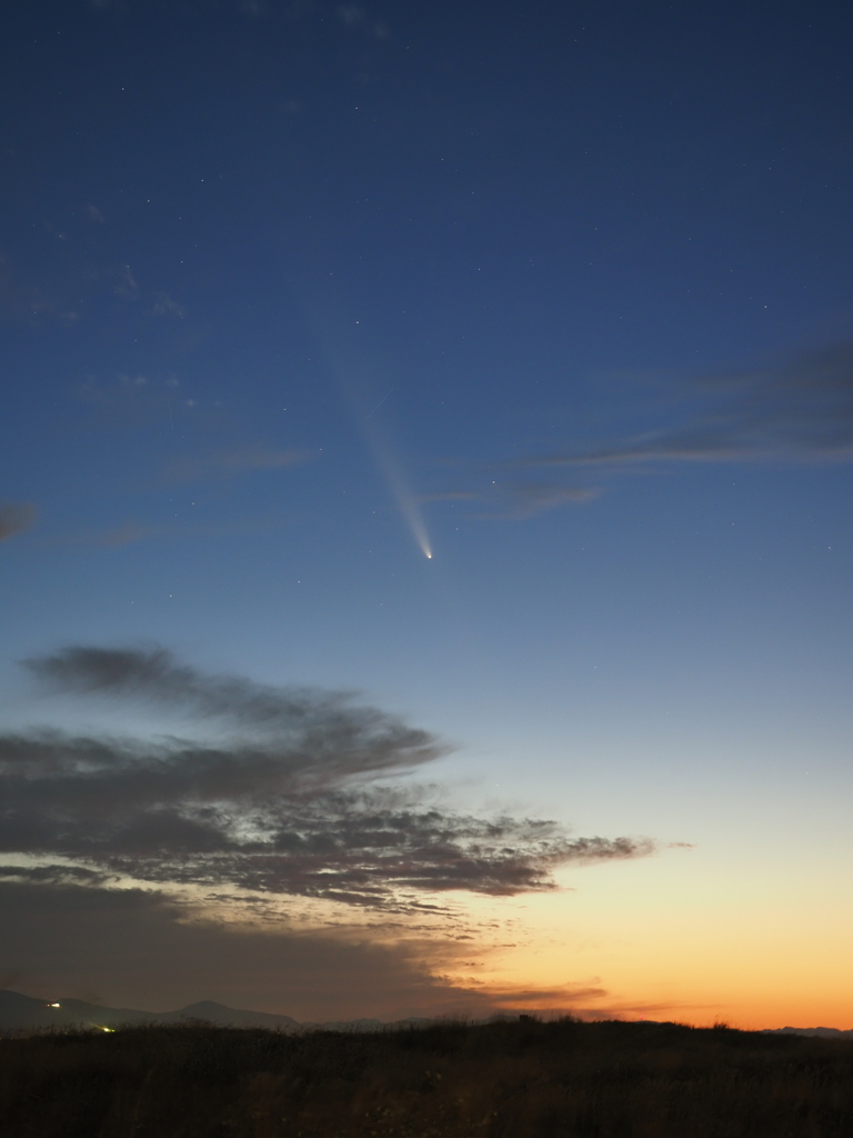 2024.10.14の石狩灯台から紫金山・アトラス彗星