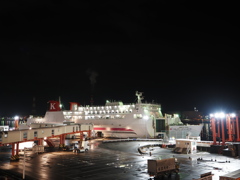 苫小牧西港＆シルバープリンセス