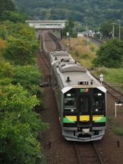 塩谷駅で待機