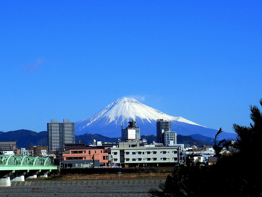 今日の富士　安倍川から