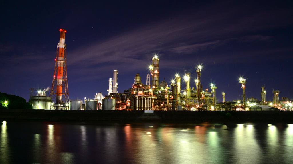 夜景：コンビナート１