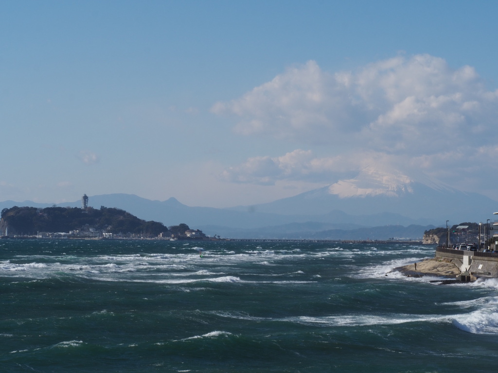 富士山と江ノ島