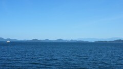 安芸灘とびしま海道　岡村港からの眺め