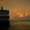 琵琶湖学習船「うみのこ」夕景