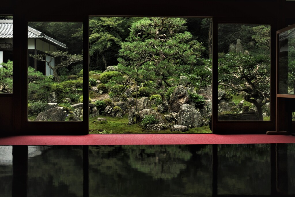 青岸寺庭園