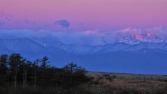 夜明けの北アルプス