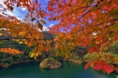 秋色の白龍湖　４
