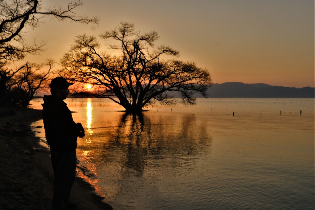 如月の夕釣り