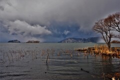 如月の琵琶湖湖北寸景