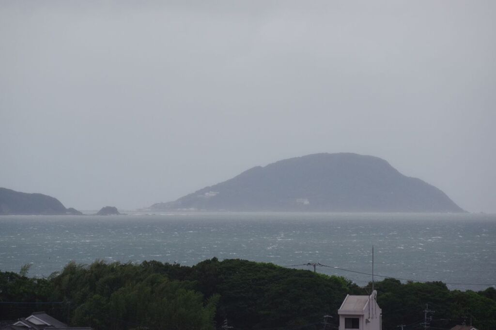 台風の玄界島