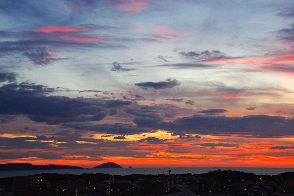 夕暮れの玄界島