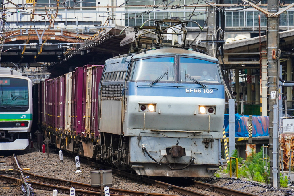 常磐線　EF66102