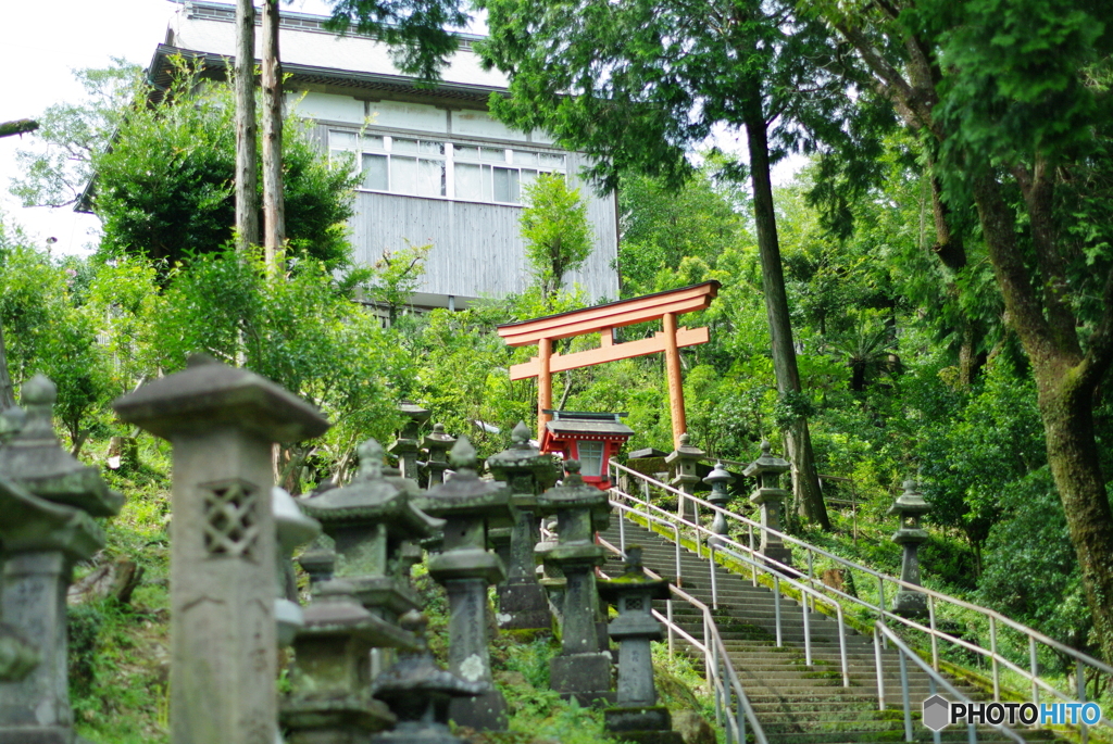 山の上の神社