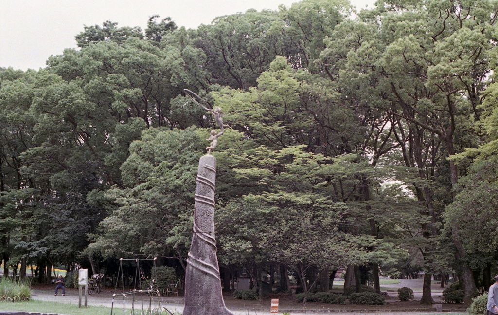 天使飛び立つ公園
