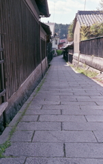 明智駅への下り坂