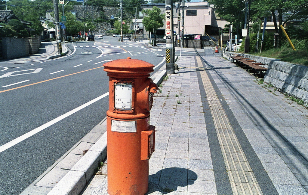 松阪の赤いポスト