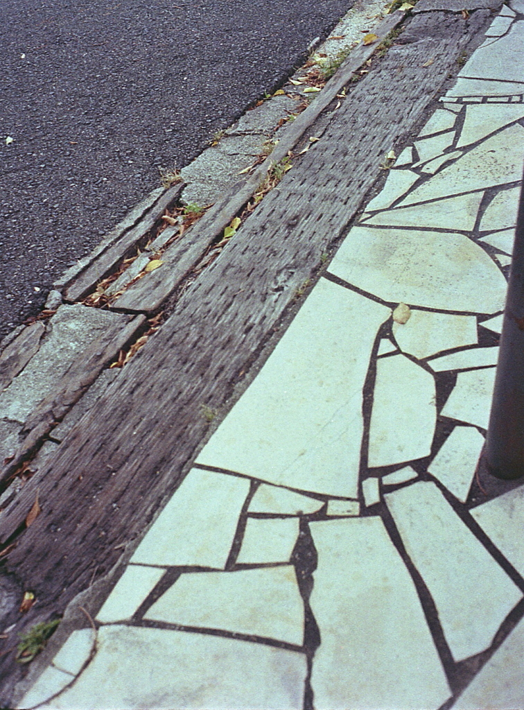 茶店の喫煙所で何気に撮った。（苦笑