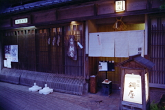松阪の夜