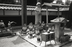 境内の石地蔵
